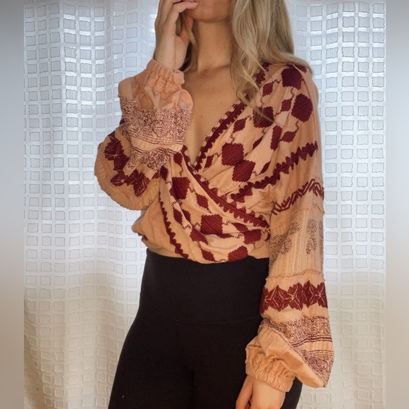 Free People wrap top - Picture 2 of 4